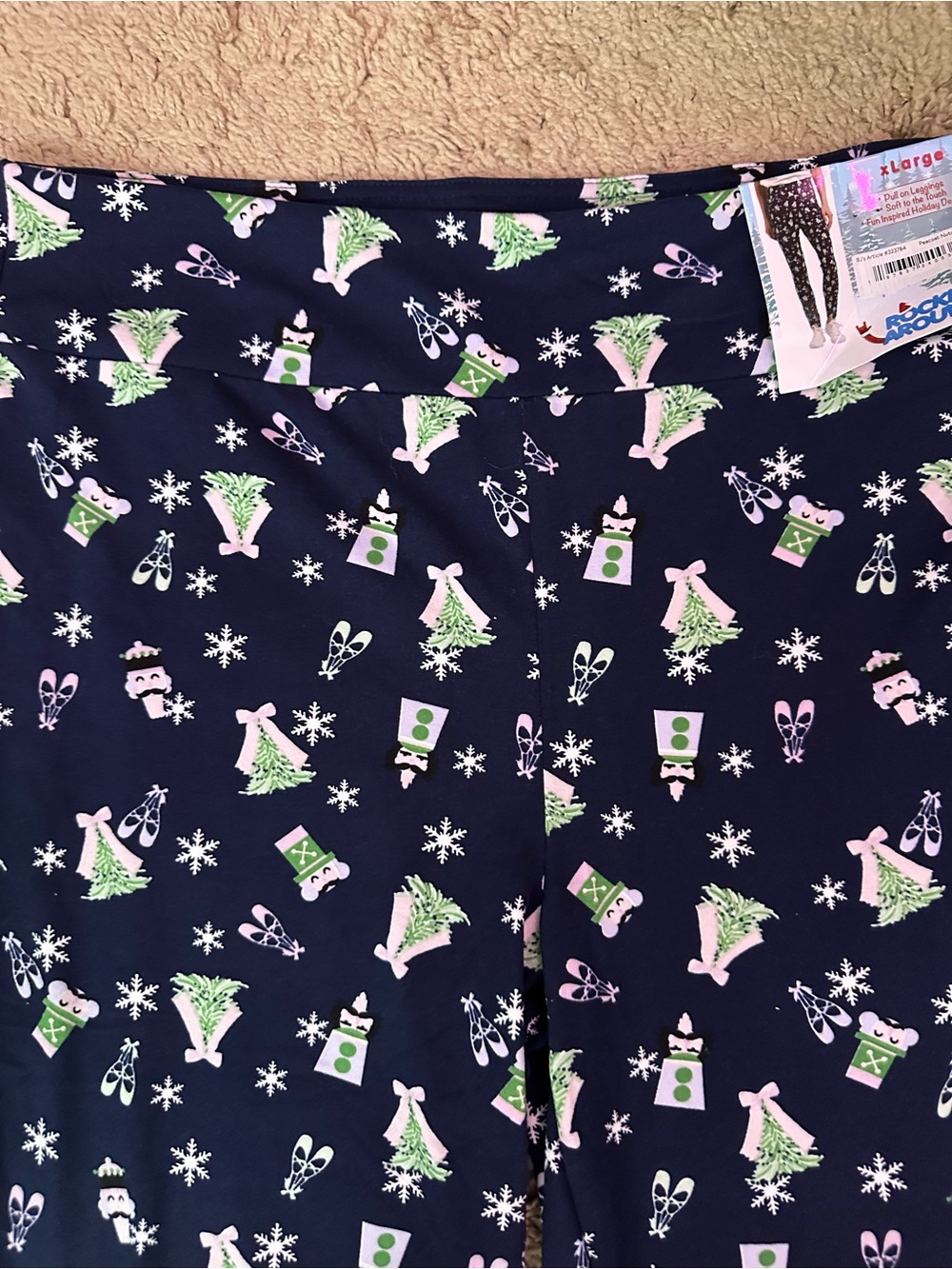 Rockin Around Navy Nutcracker Tree Holiday Leggings Size XL - Picture 4 of 5